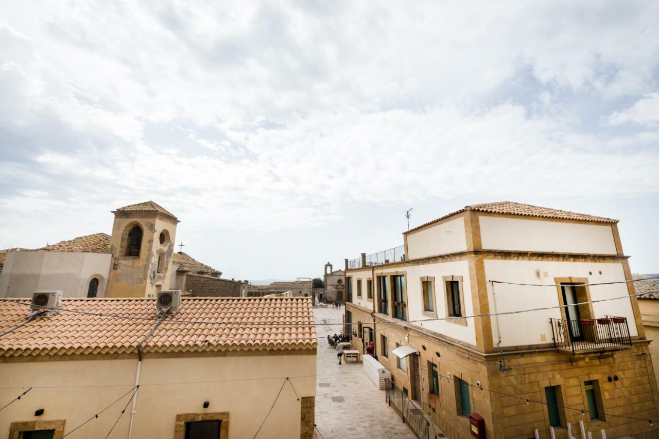 Casa Vacanza "La Piazzetta" Marzamemi Exterior foto