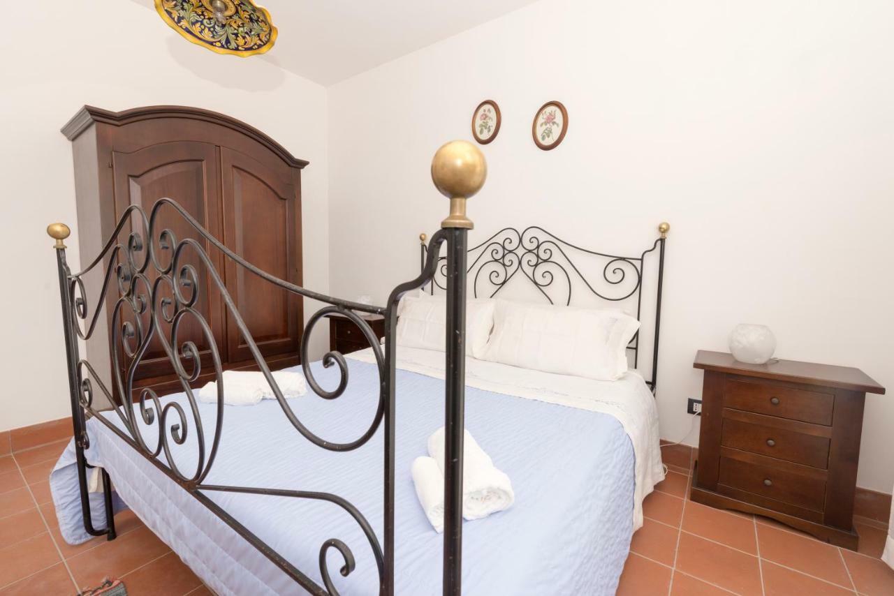 Casa Vacanza "La Piazzetta" Marzamemi Exterior foto